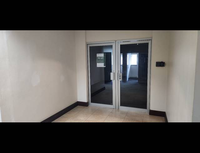 289M² OFFICE TO LET IN MORNINGSIDE